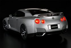 Nissan GT-R with Light Buckets, 189 mm