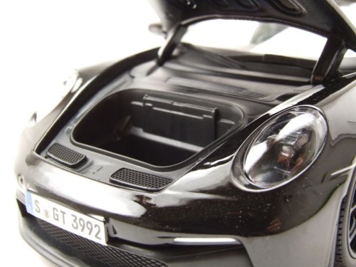 Porsche 911 GT3 (2022) - zum Schließen ins Bild klicken