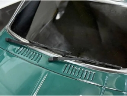 Schwarze Scheibenwischer für 1:10 Tourenwagen