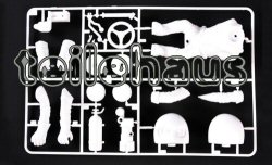 Tamiya WR-02 Fahrerfigur Bausatz - Modellbau Figur Für RC Auto | Weißer Kunststoff Bausatz | Modellnummer 300054496